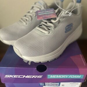 Women’s Skechers Sneakers